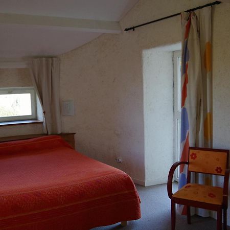 Gites Du Manoir De Goandour Crozon Bilik gambar